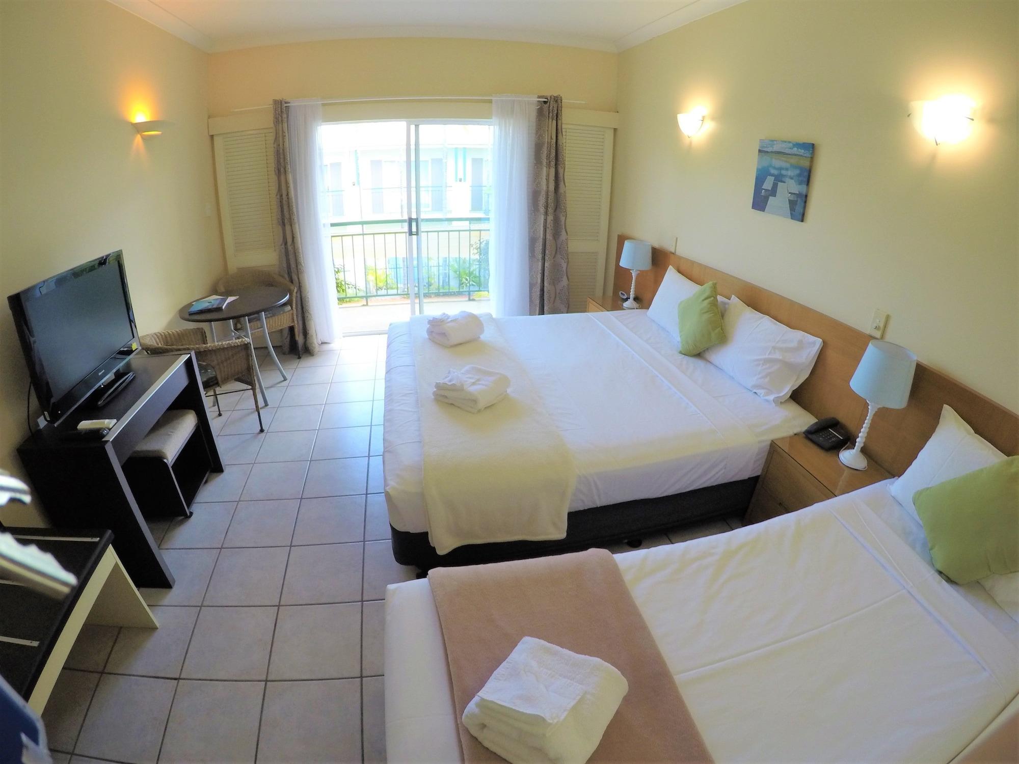 קאירנס Crystal Garden Resort & Restaurant מראה חיצוני תמונה