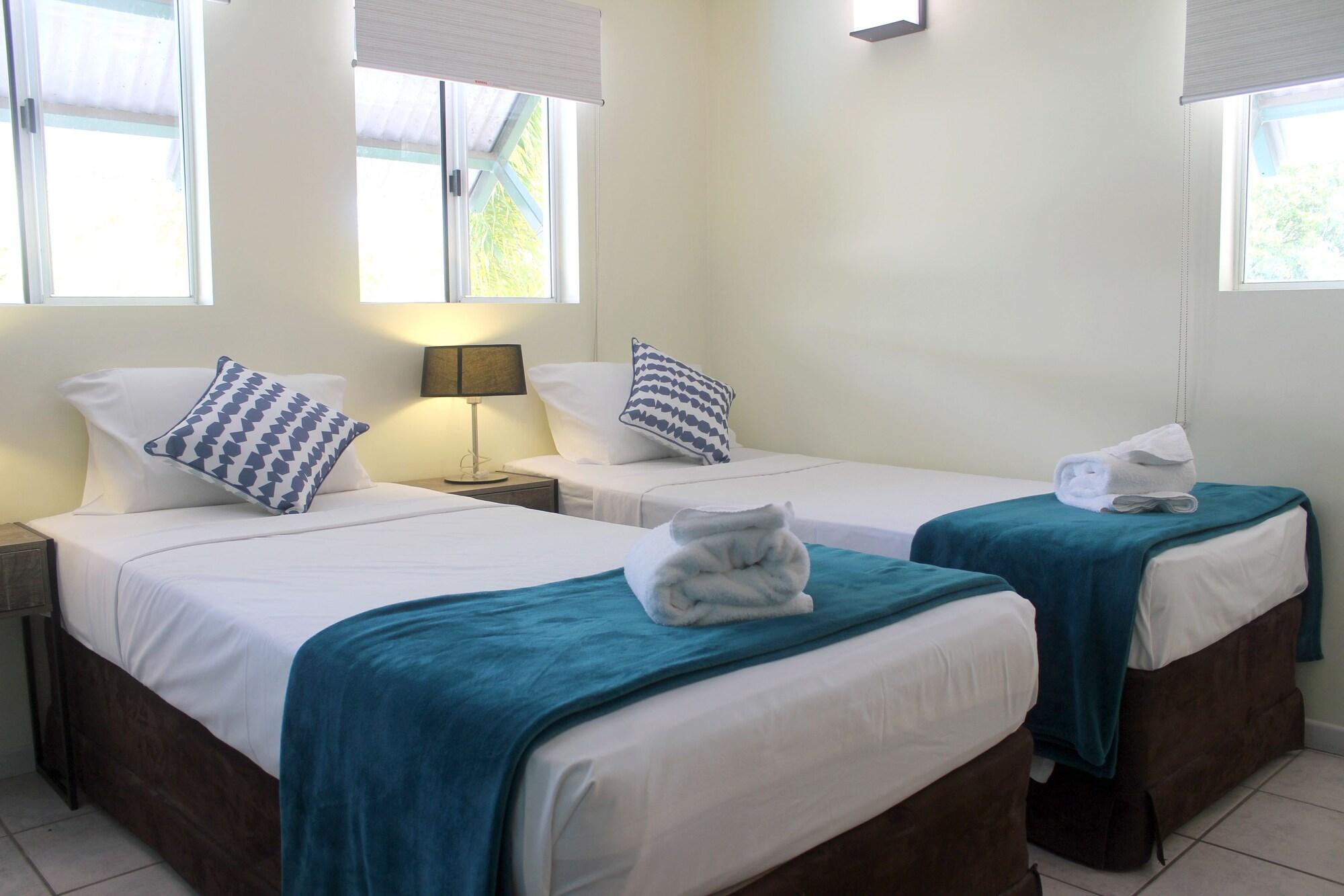 קאירנס Crystal Garden Resort & Restaurant מראה חיצוני תמונה