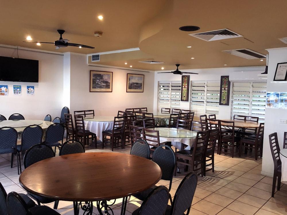קאירנס Crystal Garden Resort & Restaurant מראה חיצוני תמונה