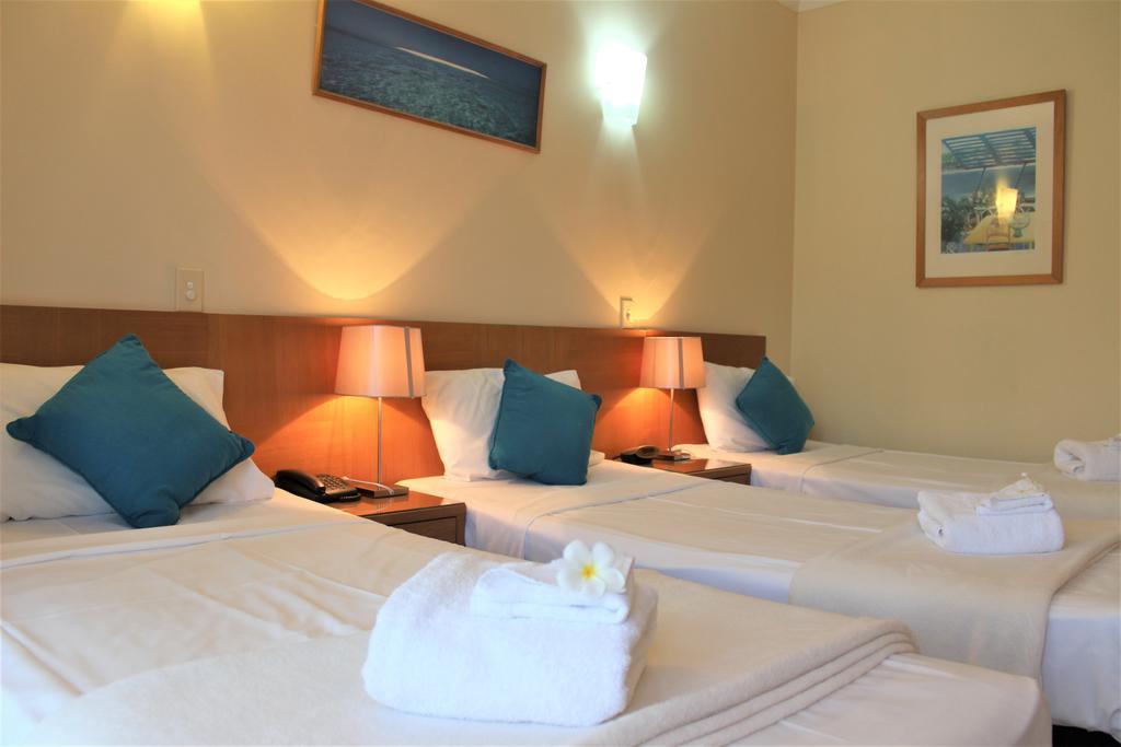 קאירנס Crystal Garden Resort & Restaurant מראה חיצוני תמונה