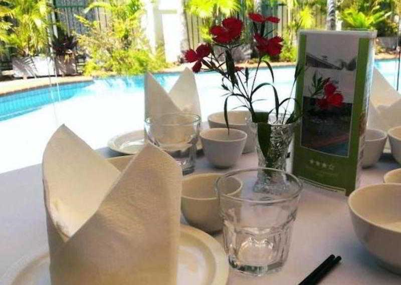 קאירנס Crystal Garden Resort & Restaurant מראה חיצוני תמונה