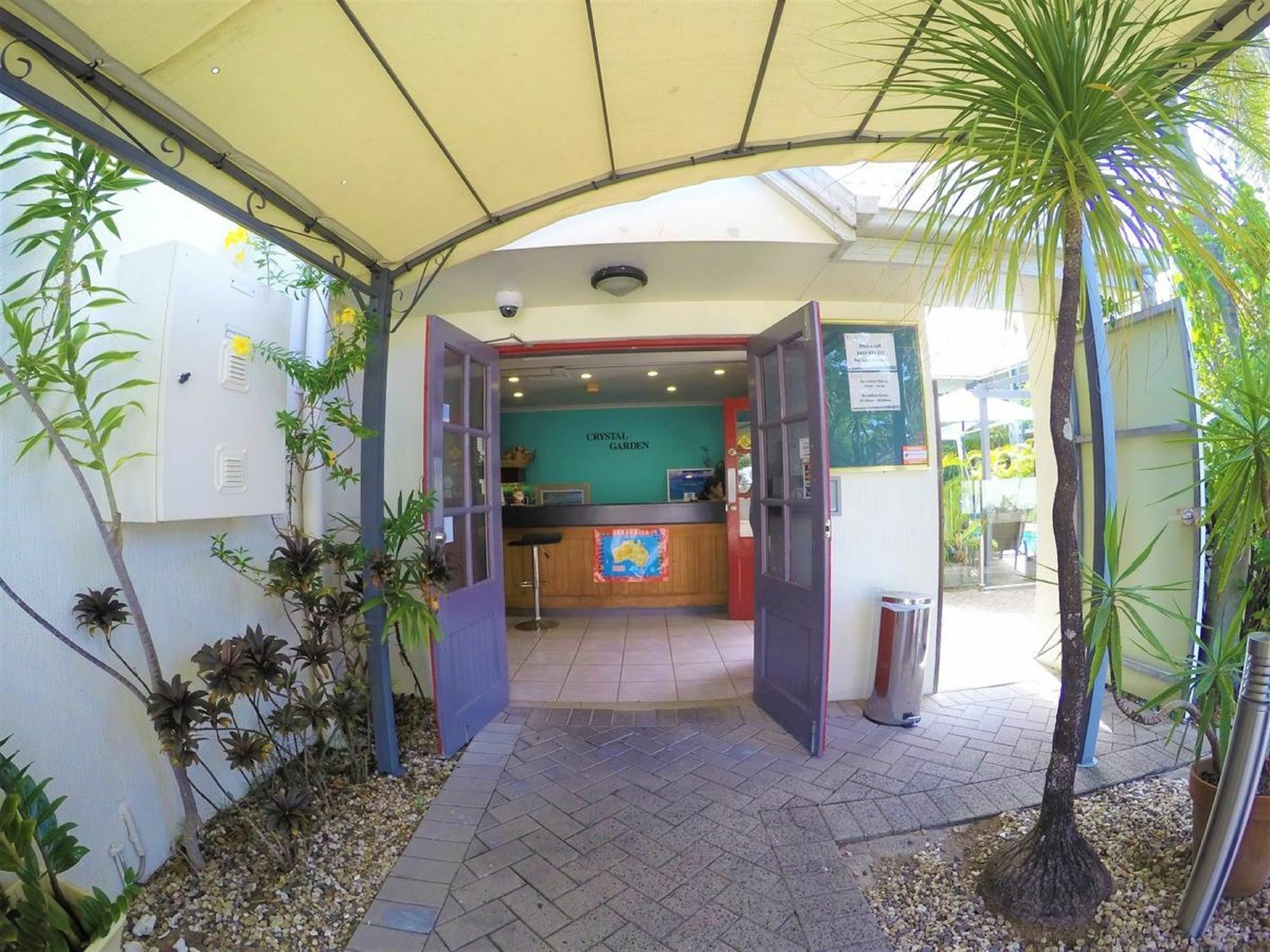 קאירנס Crystal Garden Resort & Restaurant מראה חיצוני תמונה